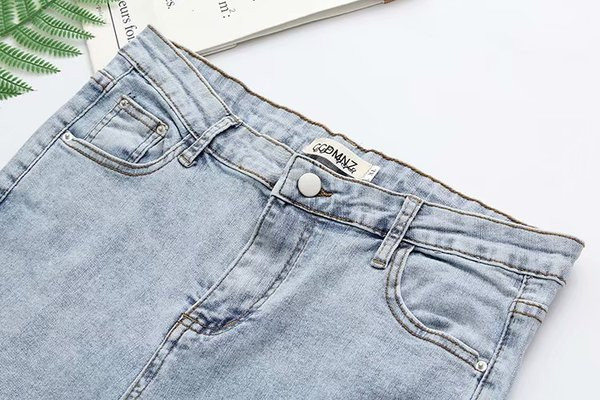 Μεγάλα  μεγέθη γυναικεία τζιν Λεπτό μοτίβο με μπλε χρώμα