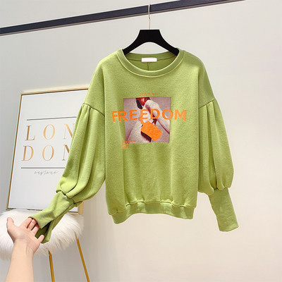 Széles modell női blúz rátéttel több színben