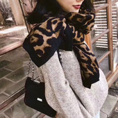 Aktuális leopárdmintás női sál két színben