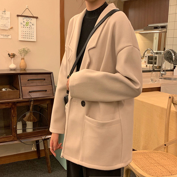 Női napi hosszú kabát két színben, zsebekkel