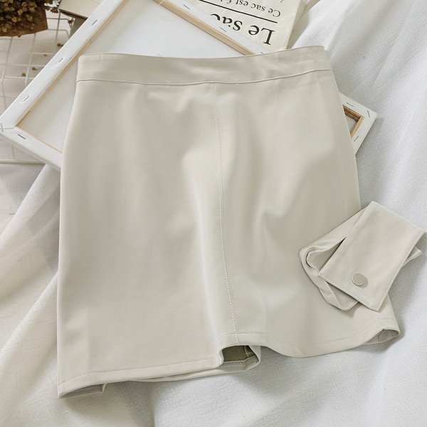 Női szoknya magas derékkal és deréktáska vékony lánccal