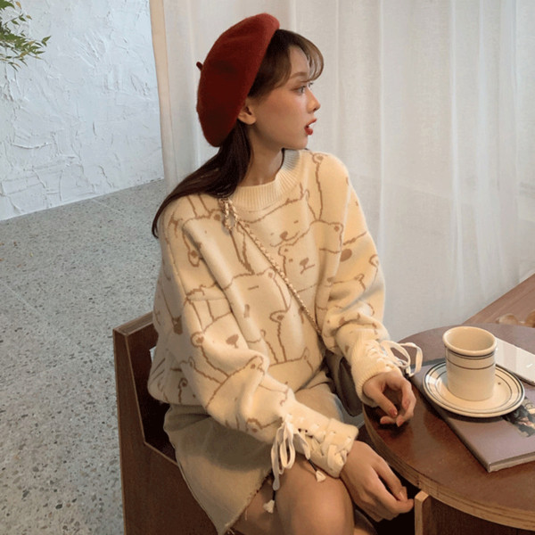 Modern női pulóver két színben nyakkendővel