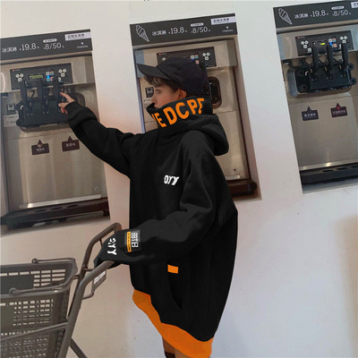 Női hosszú pulóver magas gallérral, két színben