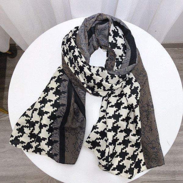 Téglalap alakú női sál négy színben