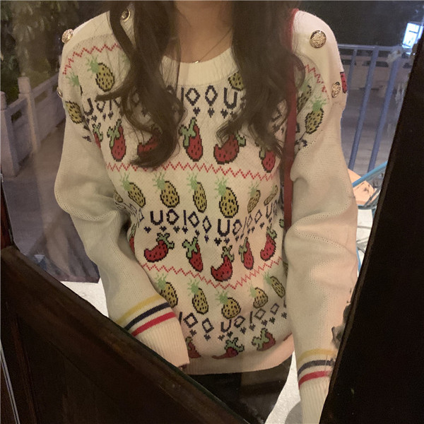 Alkalmi női pulóver ovális nyakkivágással, fehér színben