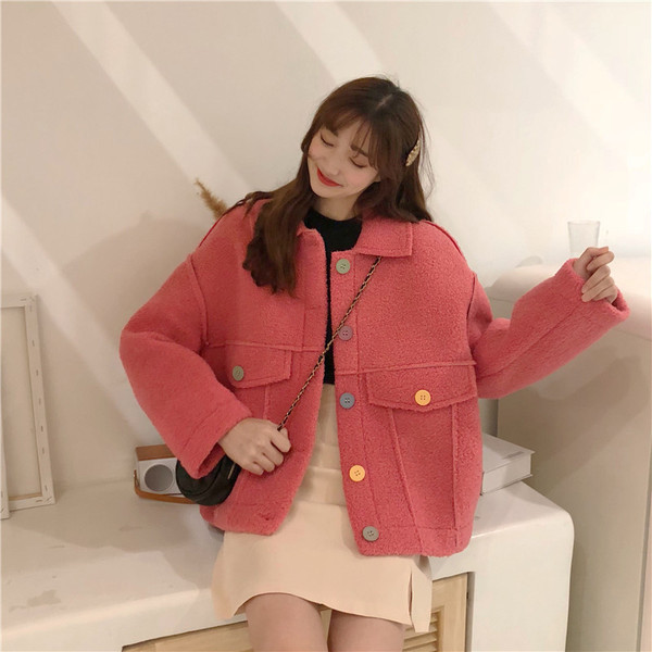 Női mindennapi széles kabát két színben, gombokkal