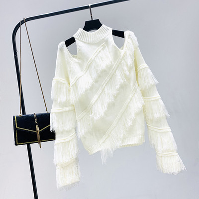 Modern női pulóver pólógallérral és csupasz vállakkal, több színben