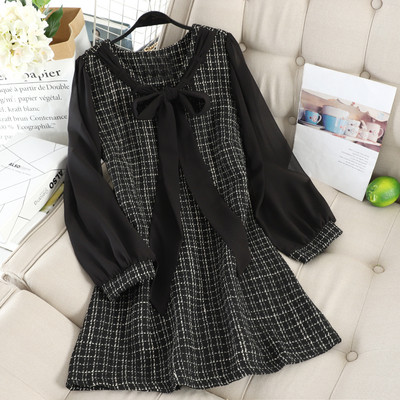 Modern női ruha fekete és bézs színű szalaggal