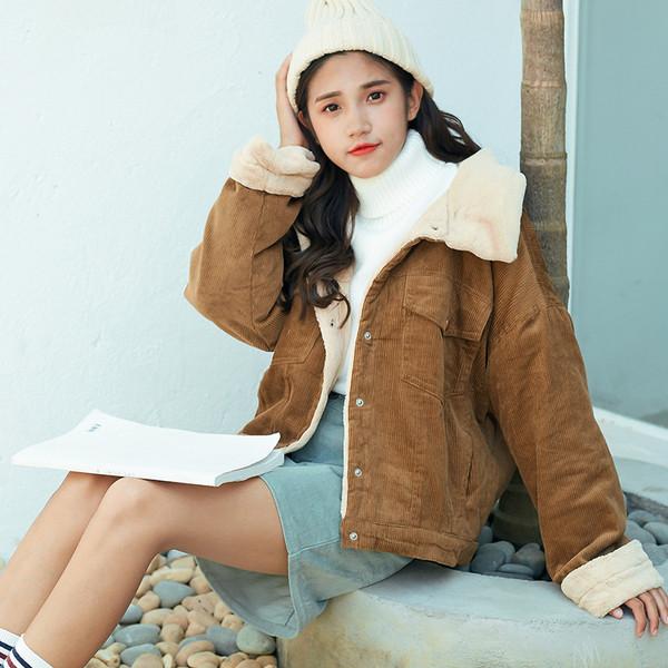 Modern női kabát két színben, puha béléssel