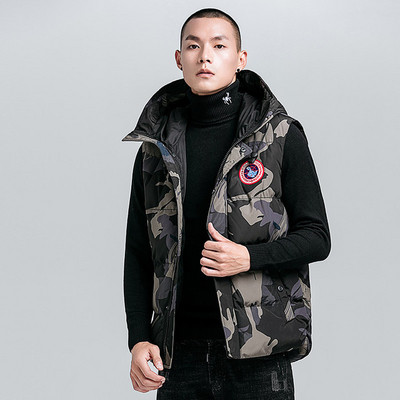 Модерен мъжки камуфлажен елек с джобове в два цвята