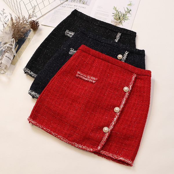 Aktuális női szoknya három színben, gombokkal, magas derékkal