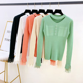 Modern női pulóver, ujján csipkével, többféle színben