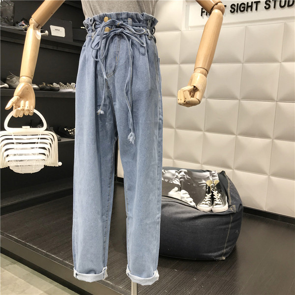 Blugi de dama cu talie inalta si cravate intr-o culoare deschisa