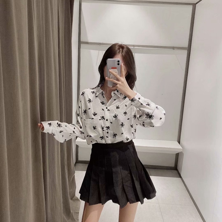 Virágmintás fehér női ing - klasszikus modell