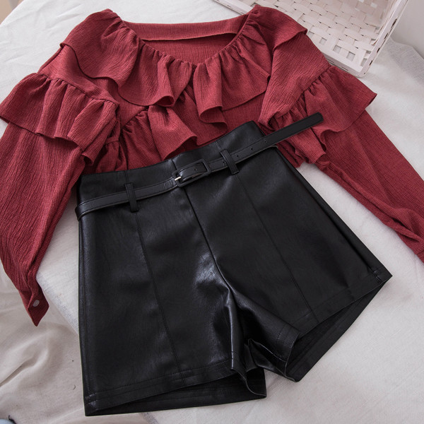 Női bőrnadrág magas derékkal és övvel, fekete és barna színben