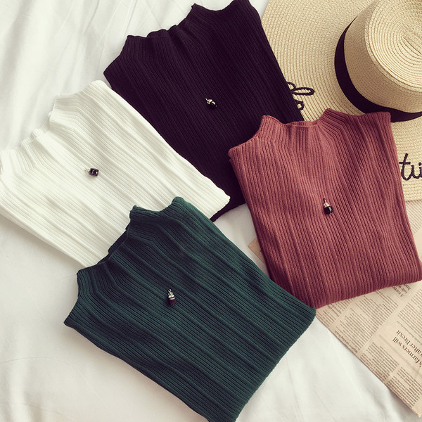 Μοντέρνο γυναικείο πουλόβερ με στρογγυλό ντεκολτέ σε διάφορα χρώματα