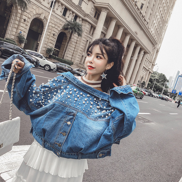 Modern női farmer dzseki kék gyöngyökkel