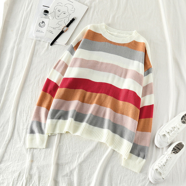 Pulover de dama lat cu dungi colorate