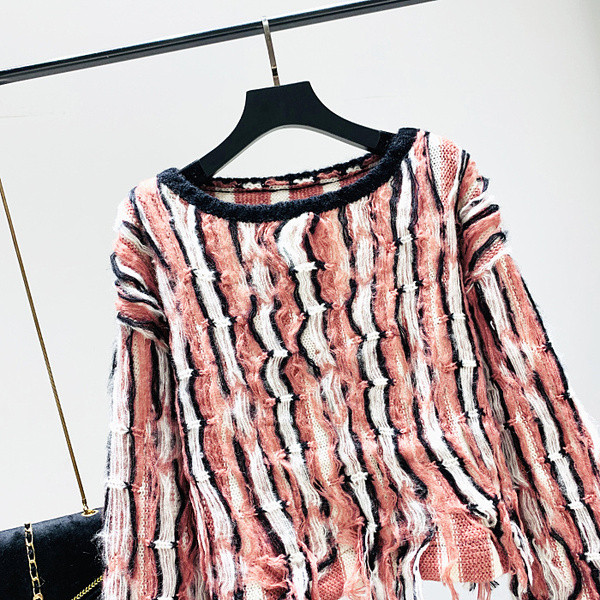 Μοντέρνο γυναικείο πουλόβερ με φαρδιά μανίκια σε τρία χρώματα