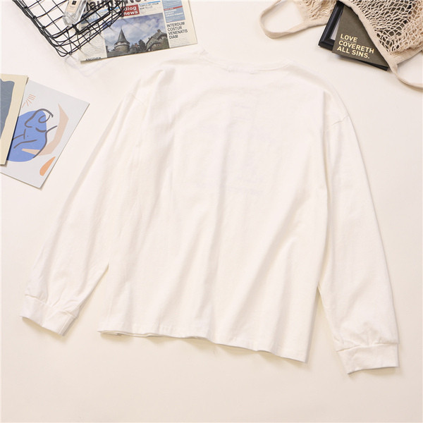 Bluză casual de damă cu decolteu O și aplicație