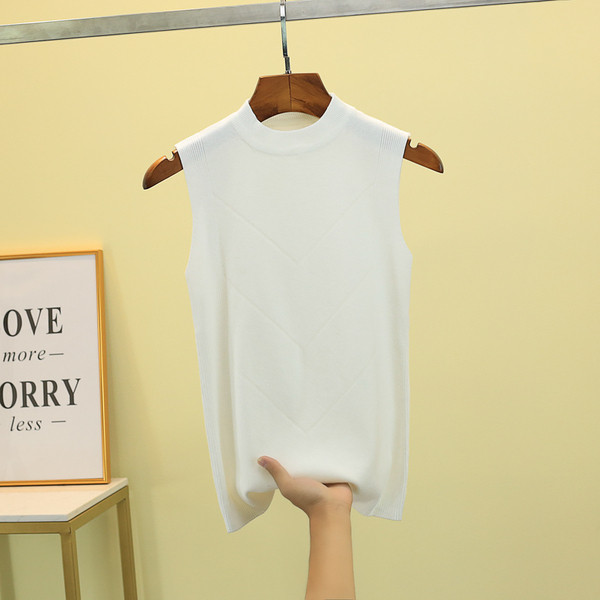 Stílusos női felső, széles pántokkal, többféle színben