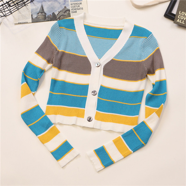 Női alkalmi mellény három színben V-nyakkal és gombokkal