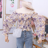 Új modell női blúz csupasz váll és virágmintás több színben