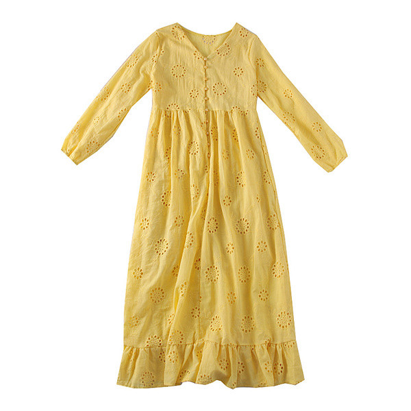 Modern női ruha spitz nyakkivágással - több színben szabott modell