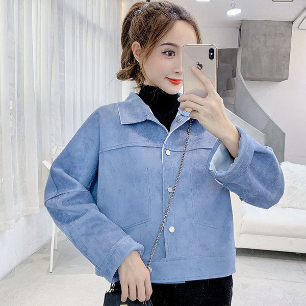 Modern női kabát három színben, gombokkal - rövid modell