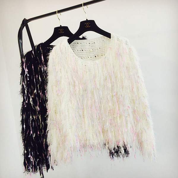 Női téli pulóver O-nyakkal, fehér és fekete színben