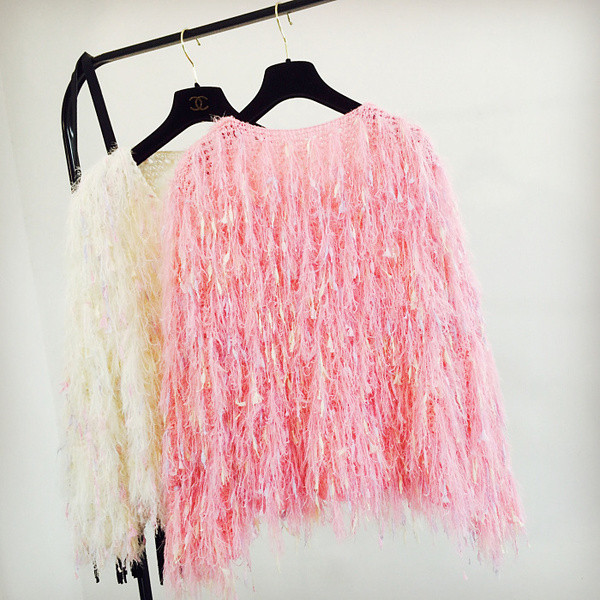 Női téli pulóver O-nyakkal, fehér és fekete színben