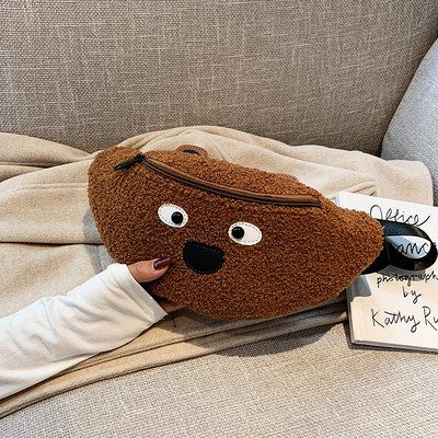 Női táska cipzárral és 3D elemmel több színben