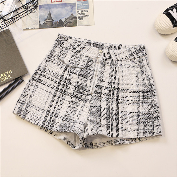 Női rövidnadrág négy színben, cipzárral, magas derékkal