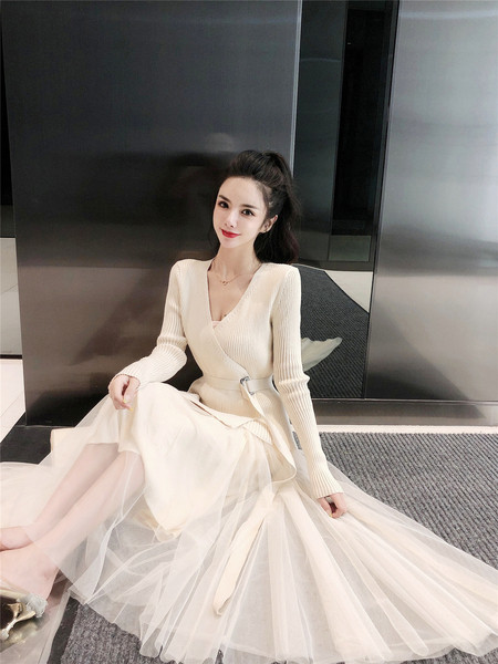 Modern mellény és hosszú pecsétszoknya szett