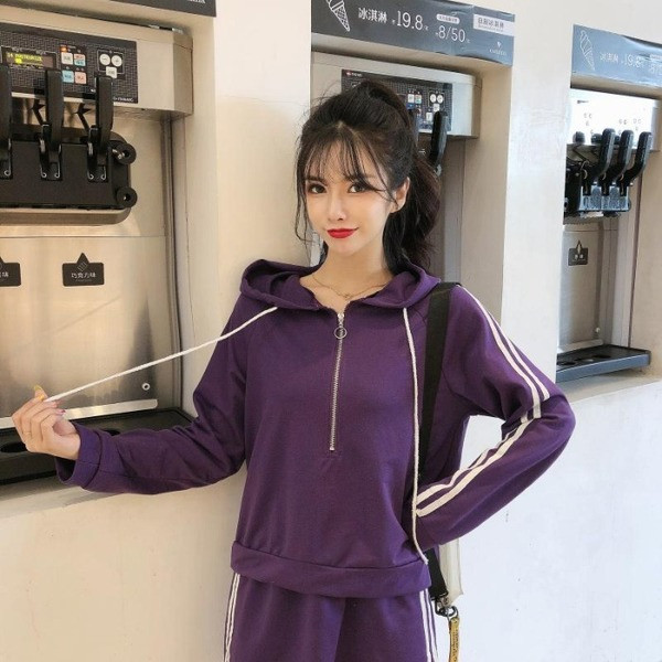 Napi szett pulóver és rövid szoknya három színben