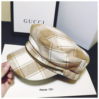 Kockás női sapka napellenzővel több színben