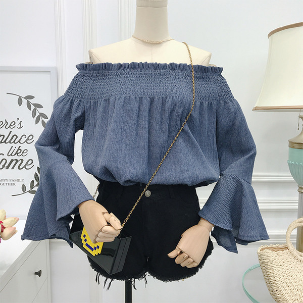 Új modell női blúz csupasz váll és lótusz ujjú több színben