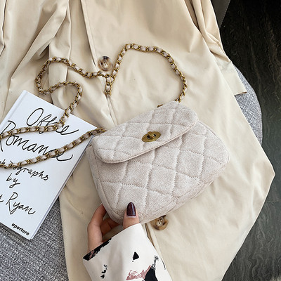 Öko velúrból készült modern női táska lánccal több színben