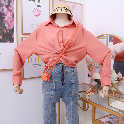 Modern női ing klasszikus gallérral és gombokkal - többféle színben