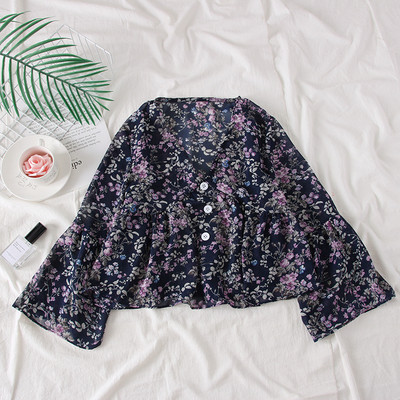 Bluză nouă de damă cu motive florale și decolteu spitz în mai multe culori