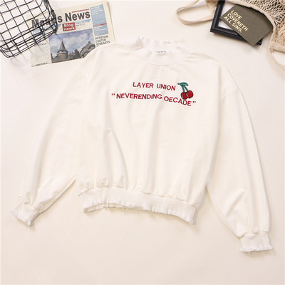 Női blúz több színben, hosszú ujjal, feliratokkal