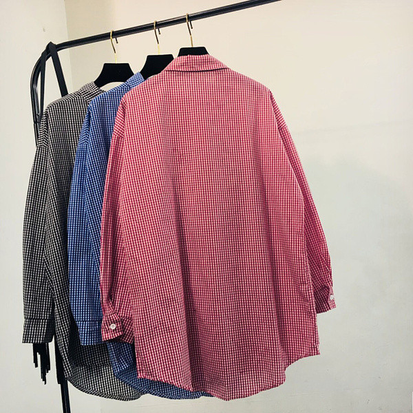 Női alkalmi ing - hosszú modell színes emblémával