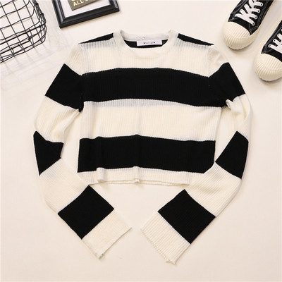 Γυναικεία μπλούζα σε τέσσερα χρώματα με μακρύ μανίκι και λαιμόκοψη O