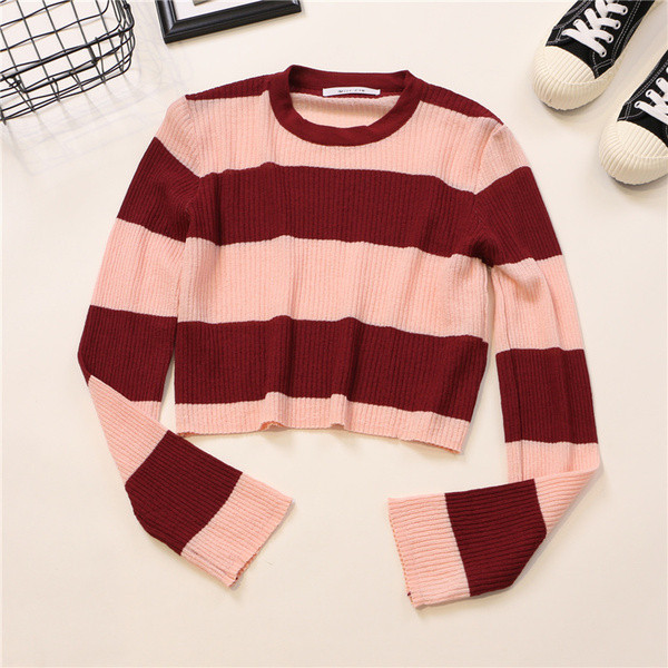 Γυναικεία μπλούζα σε τέσσερα χρώματα με μακρύ μανίκι και λαιμόκοψη O