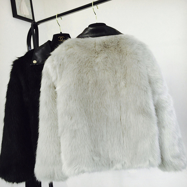 NOU Geaca de iarna dama cu decolteu spitz in mai multe culori