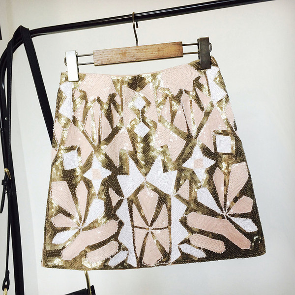 Aktuális női szoknya flitter elemekkel, magas derékkal