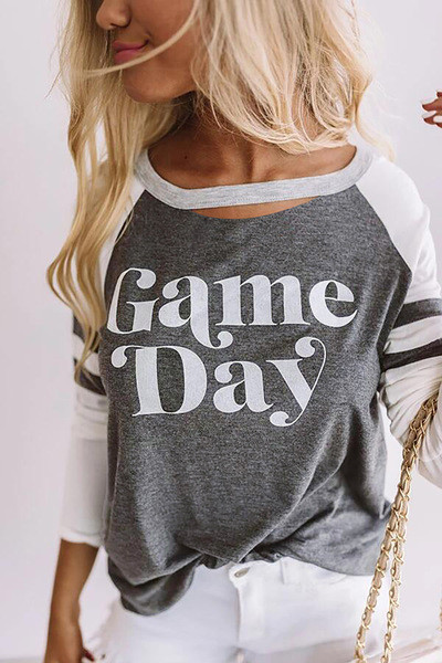 Modern női blúz hosszú ujjal, szürke felirattal