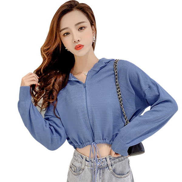 Női alkalmi rövid pulóver nyakkendővel és cipzárral