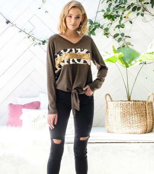 Modern női blúz széles modell barna színű nyakkendőkkel