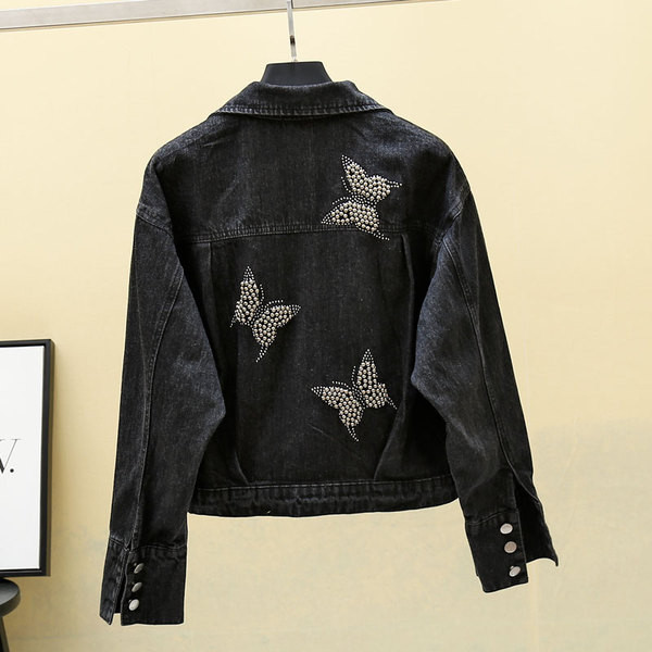 Női farmerdzseki fekete és kék pillangókkal